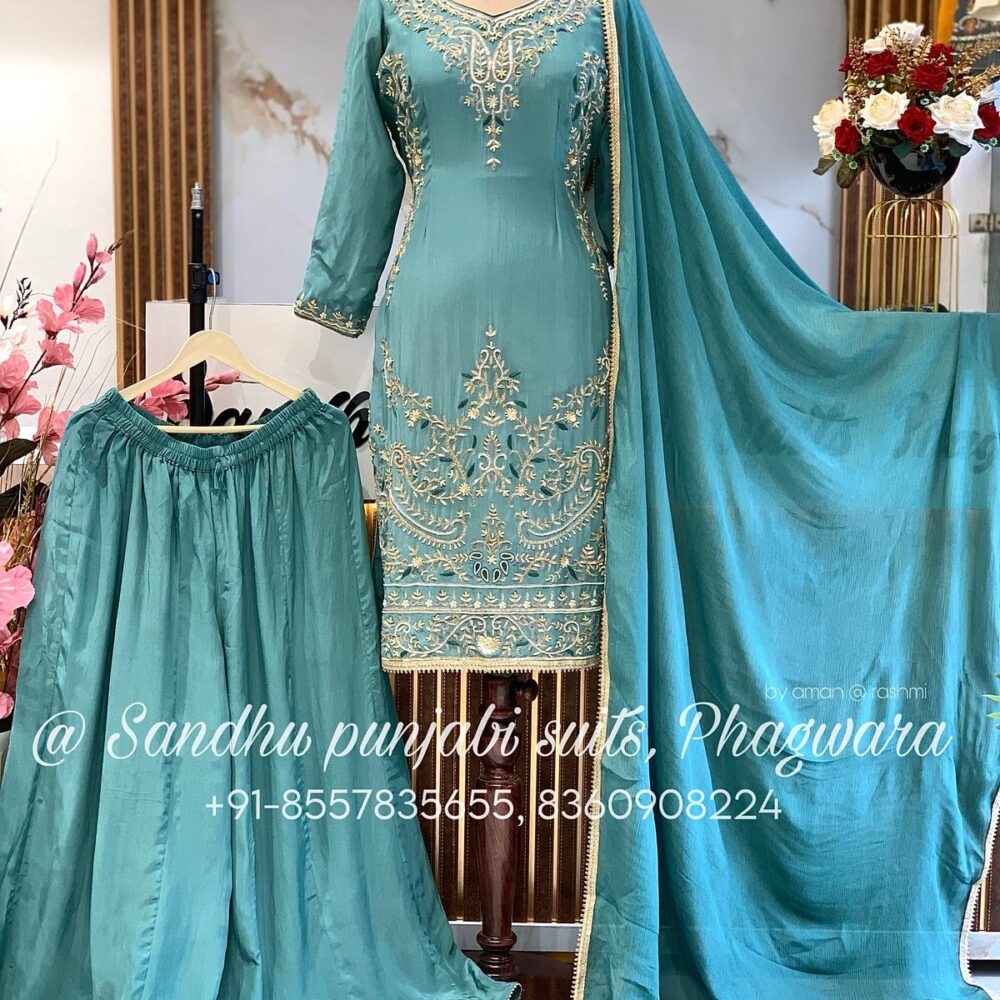 Amazing design for you on pure crepe with chinon dupatta